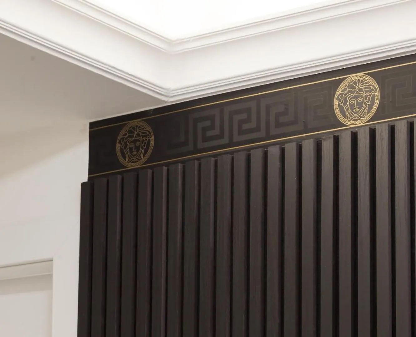 Apartment Italian Fashion Suite - Luxurious Marble City Center Milan