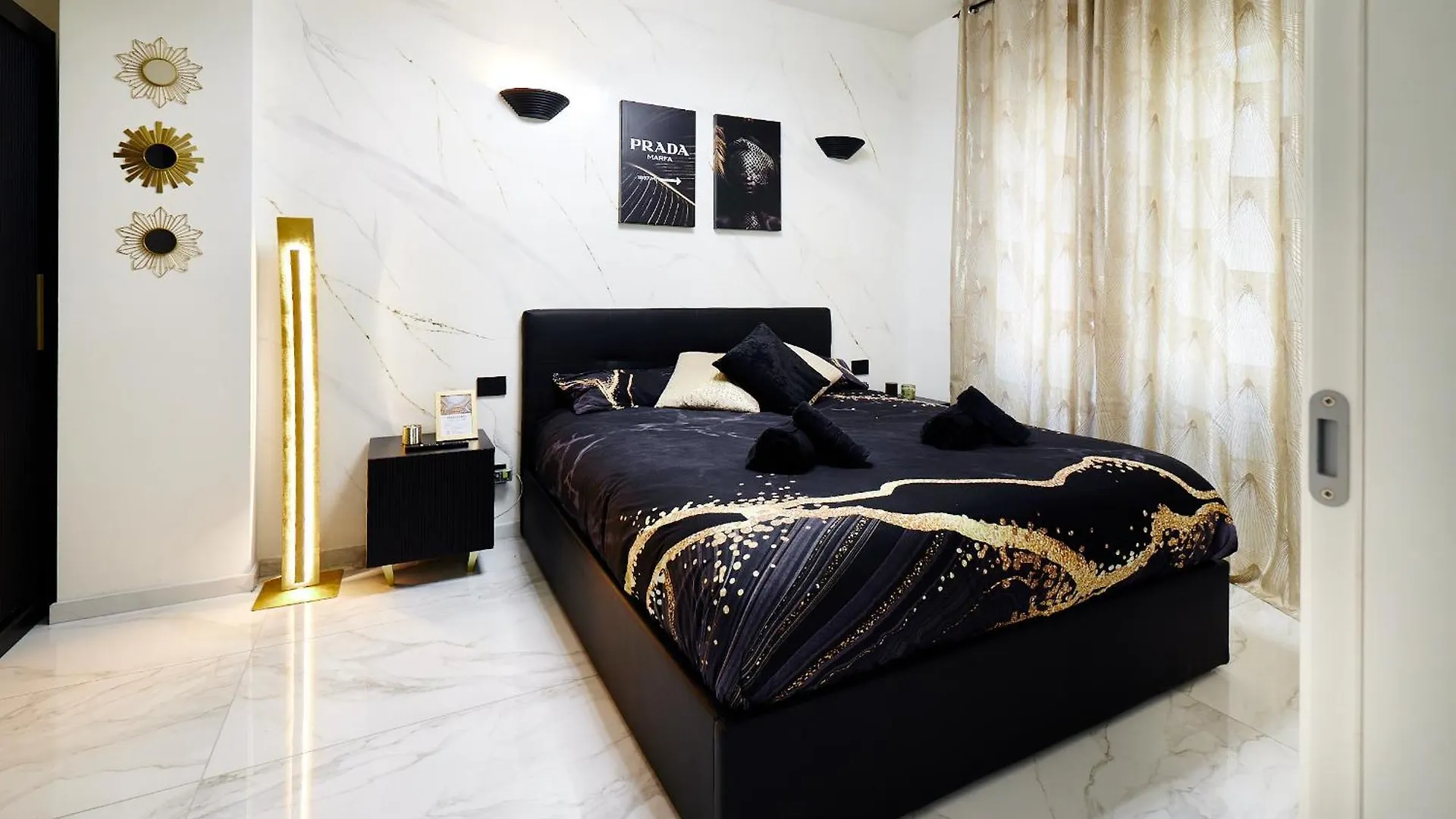 Italian Fashion Suite - Luxurious Marble City Center Mediolan 0*,